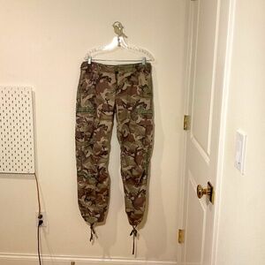 Abercrombie & Fitch Cargo Camo Pant
